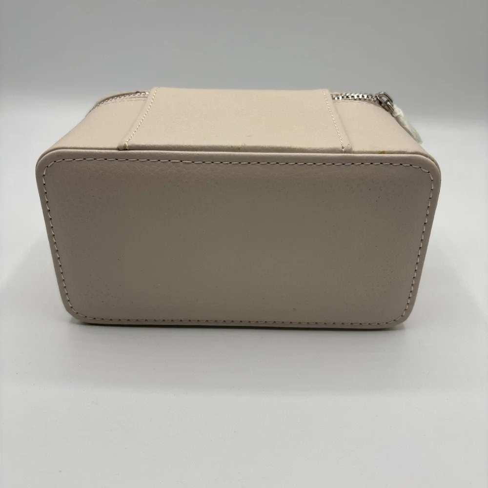 Pandora Beige Faux Leather Jewelry Box/Travel Case w/Black Velvet Interior